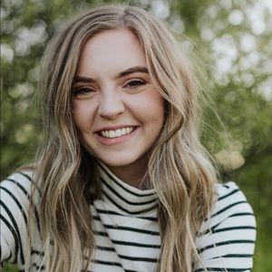 Meet your Posher, Colleen